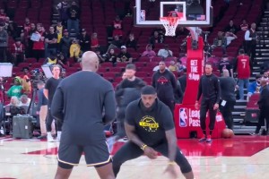 跟这群小姐姐一起打球，你们会主动上对抗吗？